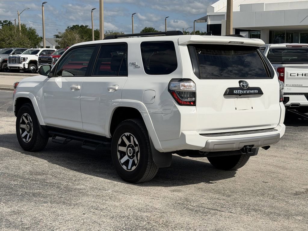 Used 2024 Toyota 4Runner TRD Off-Road Premium w/ Moonroof Package AWD/4WD image 7