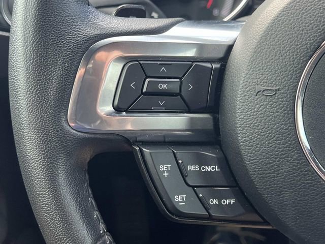 Certified 2017 Ford Mustang Coupe RWD image 27