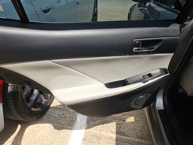 Used 2015 Lexus IS 250 w/ Premium Package image 10