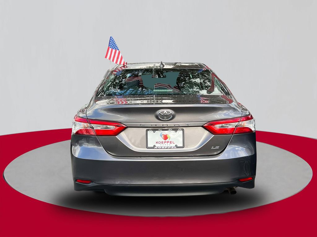 Used 2020 Toyota Camry LE image 5