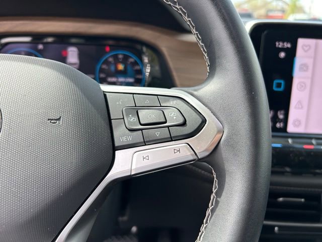 Used 2024 Volkswagen Atlas SE image 21