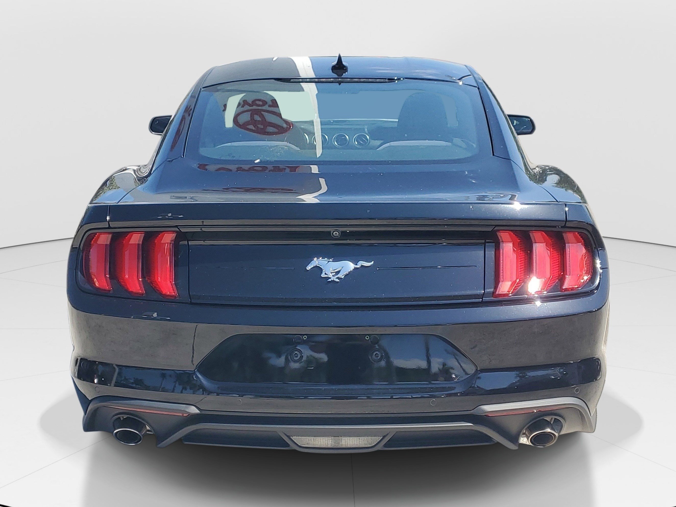 Used 2022 Ford Mustang Coupe w/ Equipment Group 101A RWD image 4