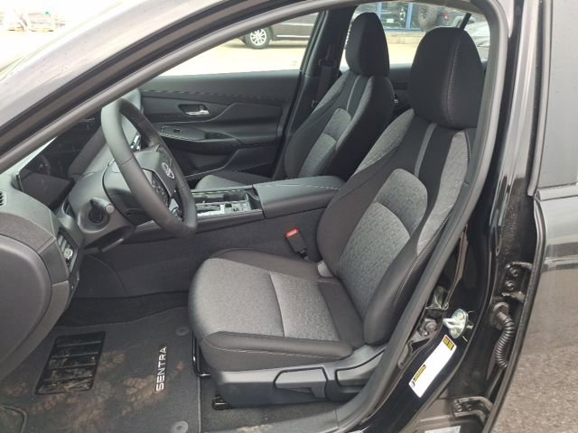 New 2026 Nissan Sentra SV image 9