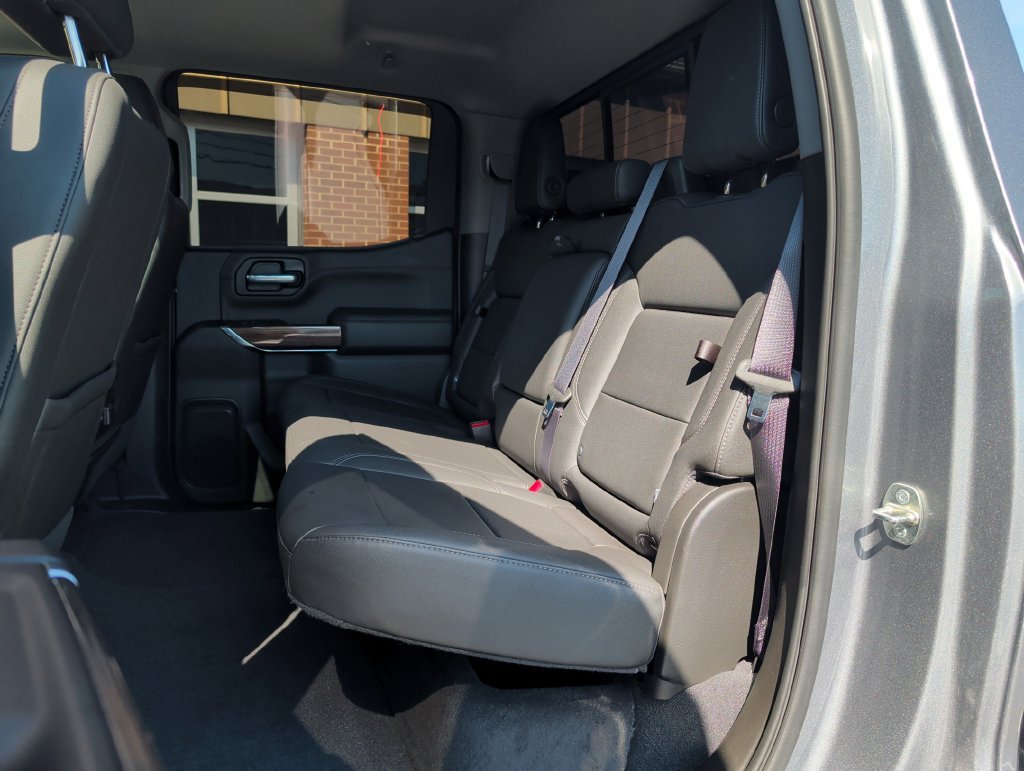 Used 2022 Chevrolet Silverado 1500 LT Trail Boss w/ LT Trail Boss Premium Package AWD/4WD image 29