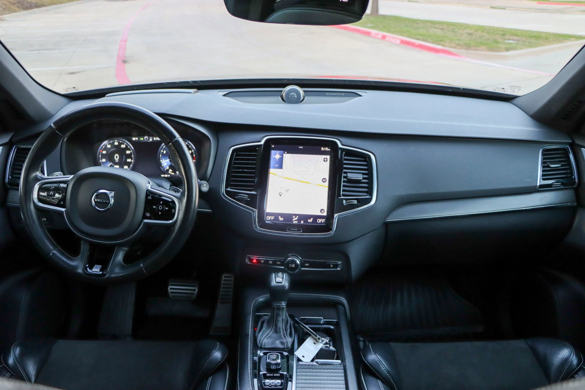 Used 2018 Volvo XC90 T6 R-Design w/ Convenience Package image 31