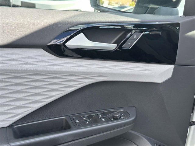 Certified 2022 Volkswagen Taos S w/ IQ Drive S Package image 18