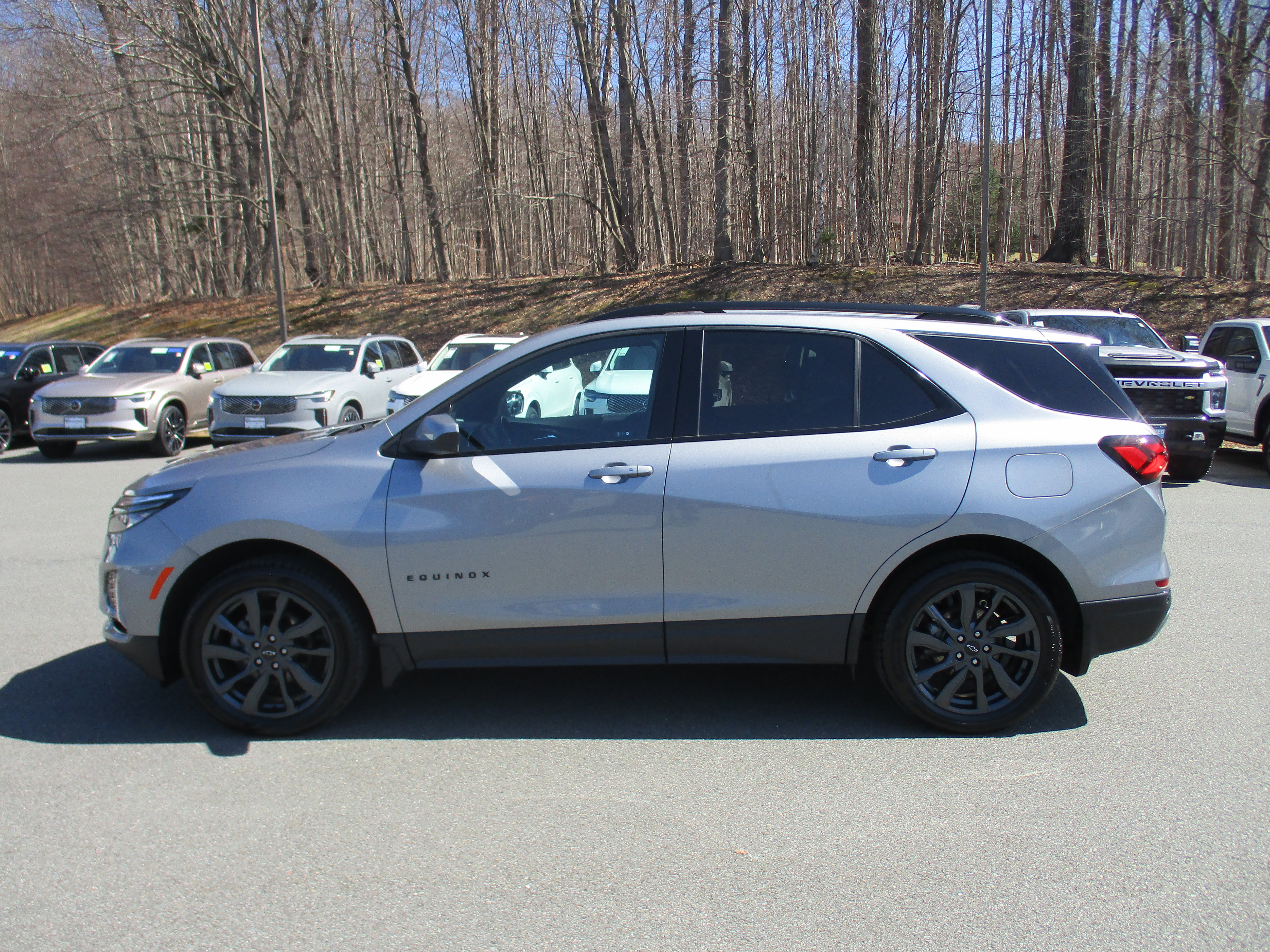 Certified 2023 Chevrolet Equinox RS w/ LPO, Cargo Package AWD/4WD image 8