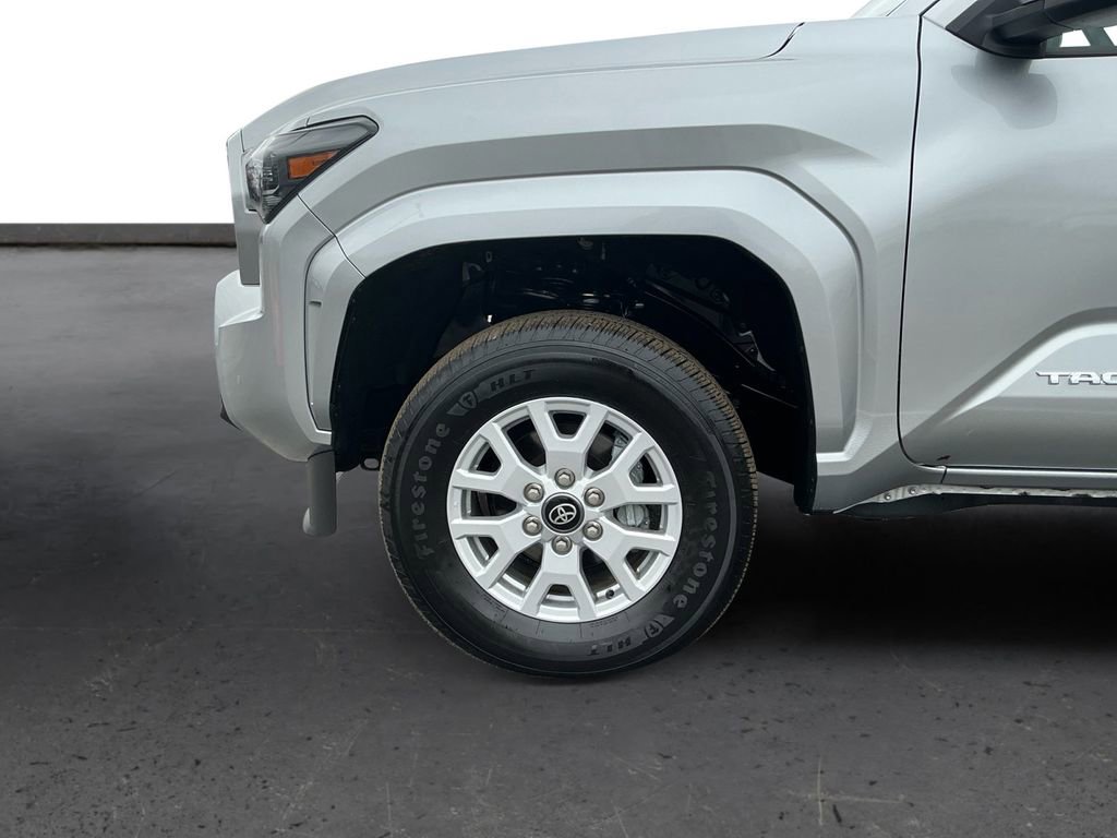 Used 2024 Toyota Tacoma SR5 w/ SR5 Upgrade Package image 13