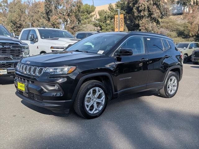 Certified 2024 Jeep Compass Latitude image 2