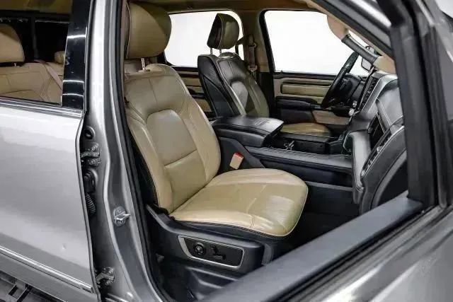 Used 2019 RAM 1500 Limited w/ Advanced Safety Group AWD/4WD image 42