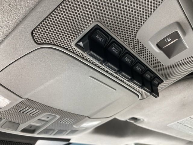 Used 2022 Ford F450 Limited w/ FX4 Off-Road Package image 34