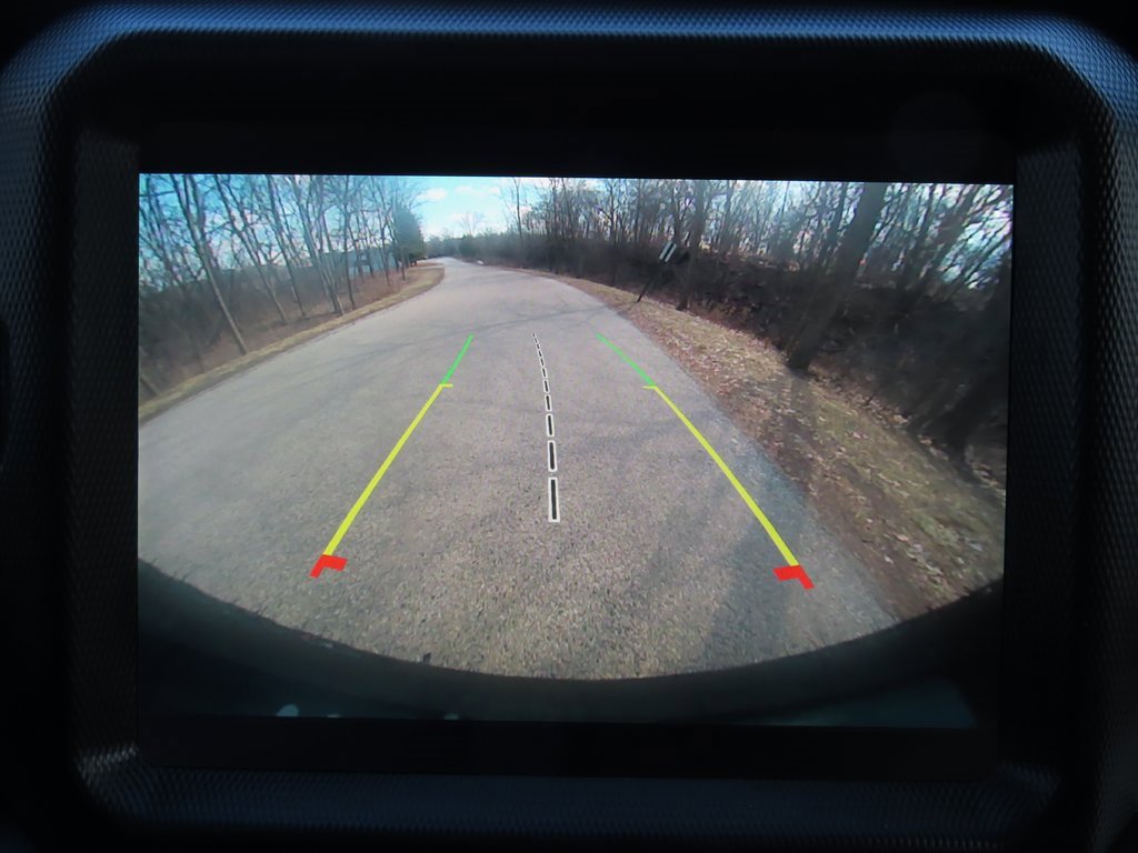 Used 2023 Jeep Wrangler Sahara image 5