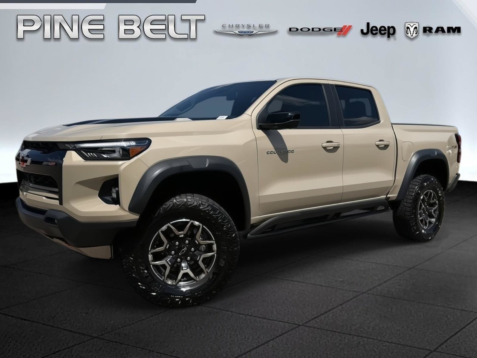 Used 2023 Chevrolet Colorado ZR2 w/ ZR2 Convenience Package III AWD/4WD image 1