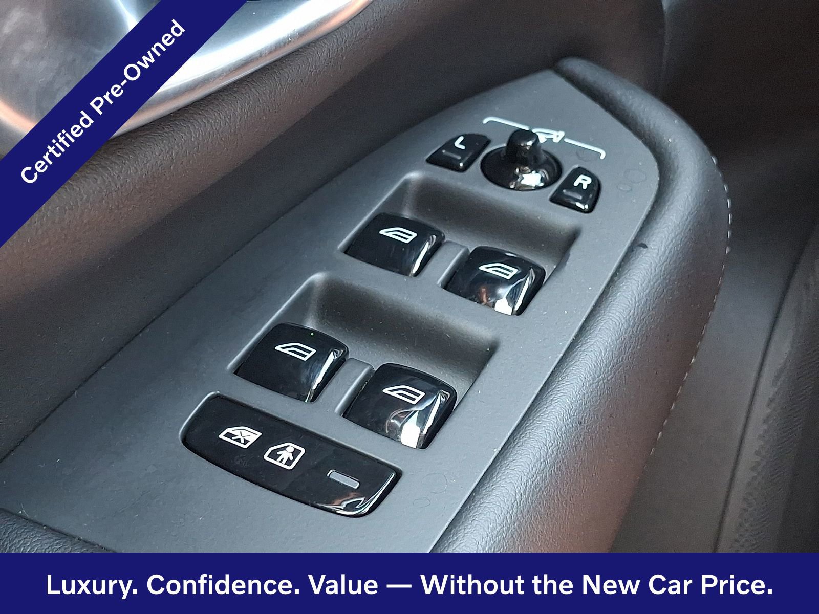 Certified 2024 Volvo XC90 B5 Plus AWD/4WD image 25