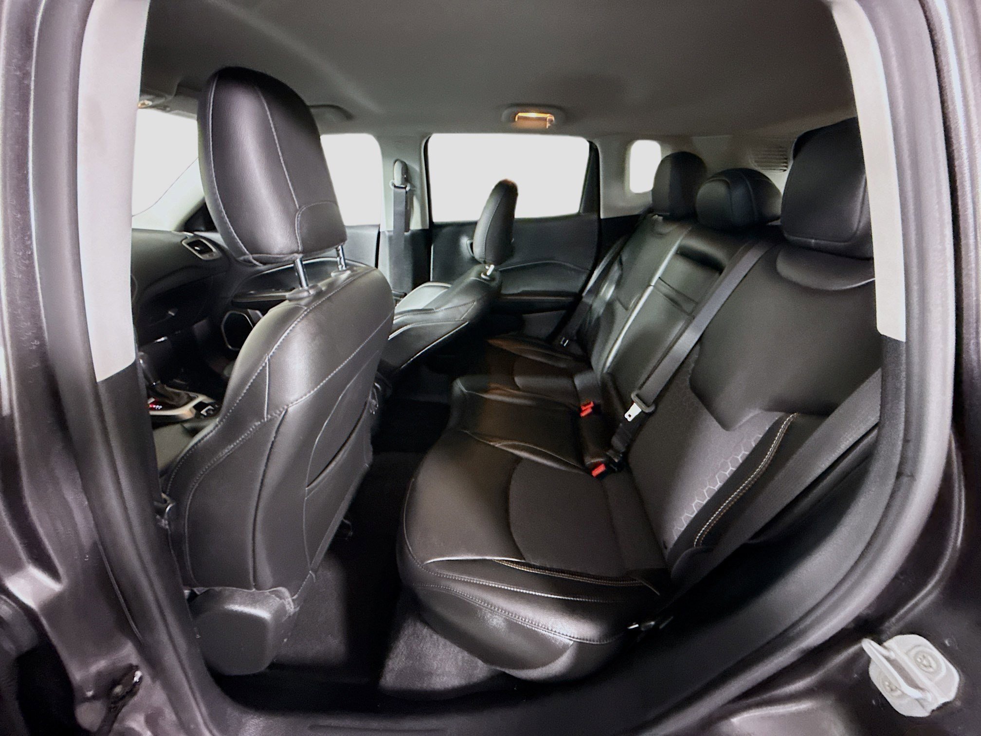 Used 2019 Jeep Compass Latitude w/ Popular Equipment Group image 25