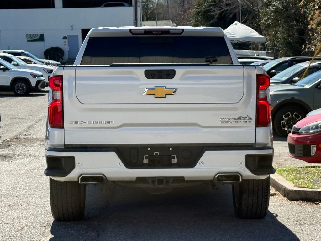Used 2023 Chevrolet Silverado 1500 High Country w/ Technology Package image 11