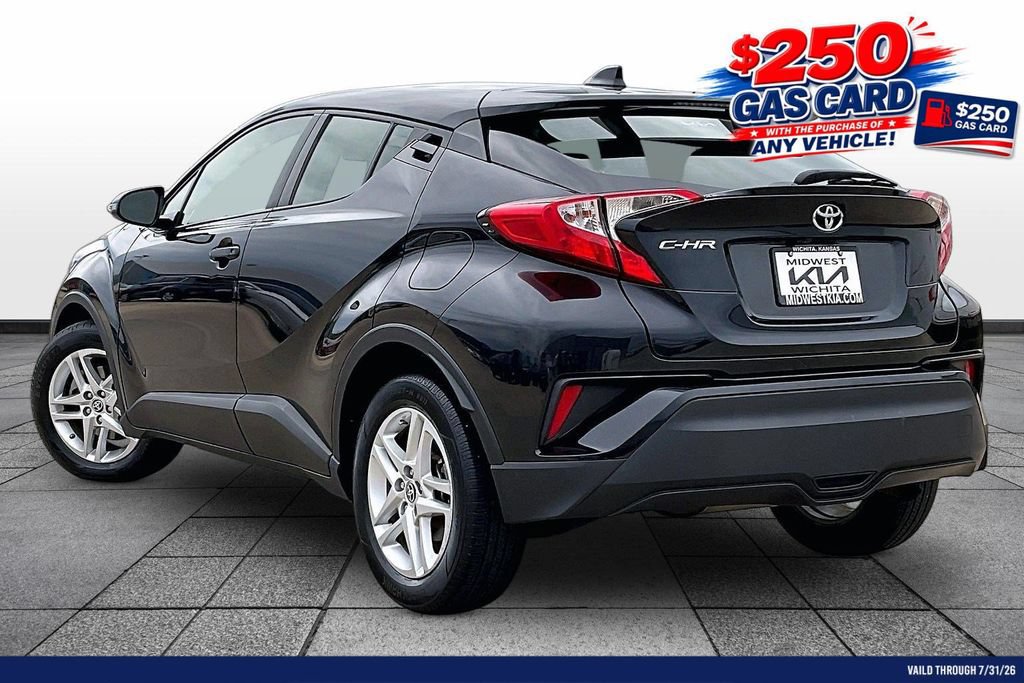 Used 2021 Toyota C-HR LE FWD image 11