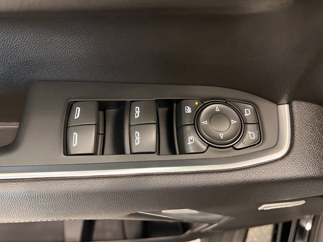 Certified 2023 Chevrolet Silverado 1500 LTZ w/ LTZ Premium Package AWD/4WD image 15