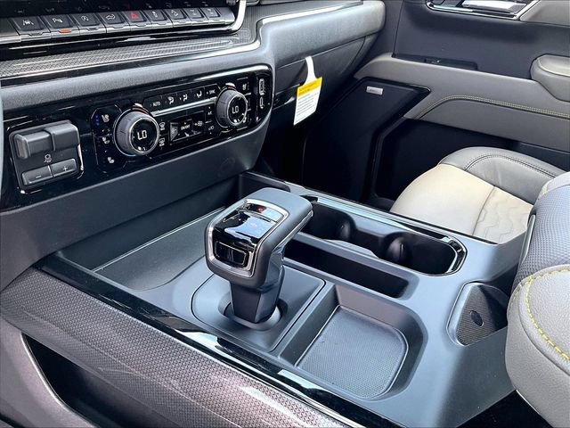 New 2026 Chevrolet Silverado 1500 ZR2 w/ LPO, Dark Essentials Package AWD/4WD image 13
