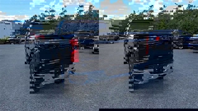 New 2026 Chevrolet Silverado 1500 LT image 7