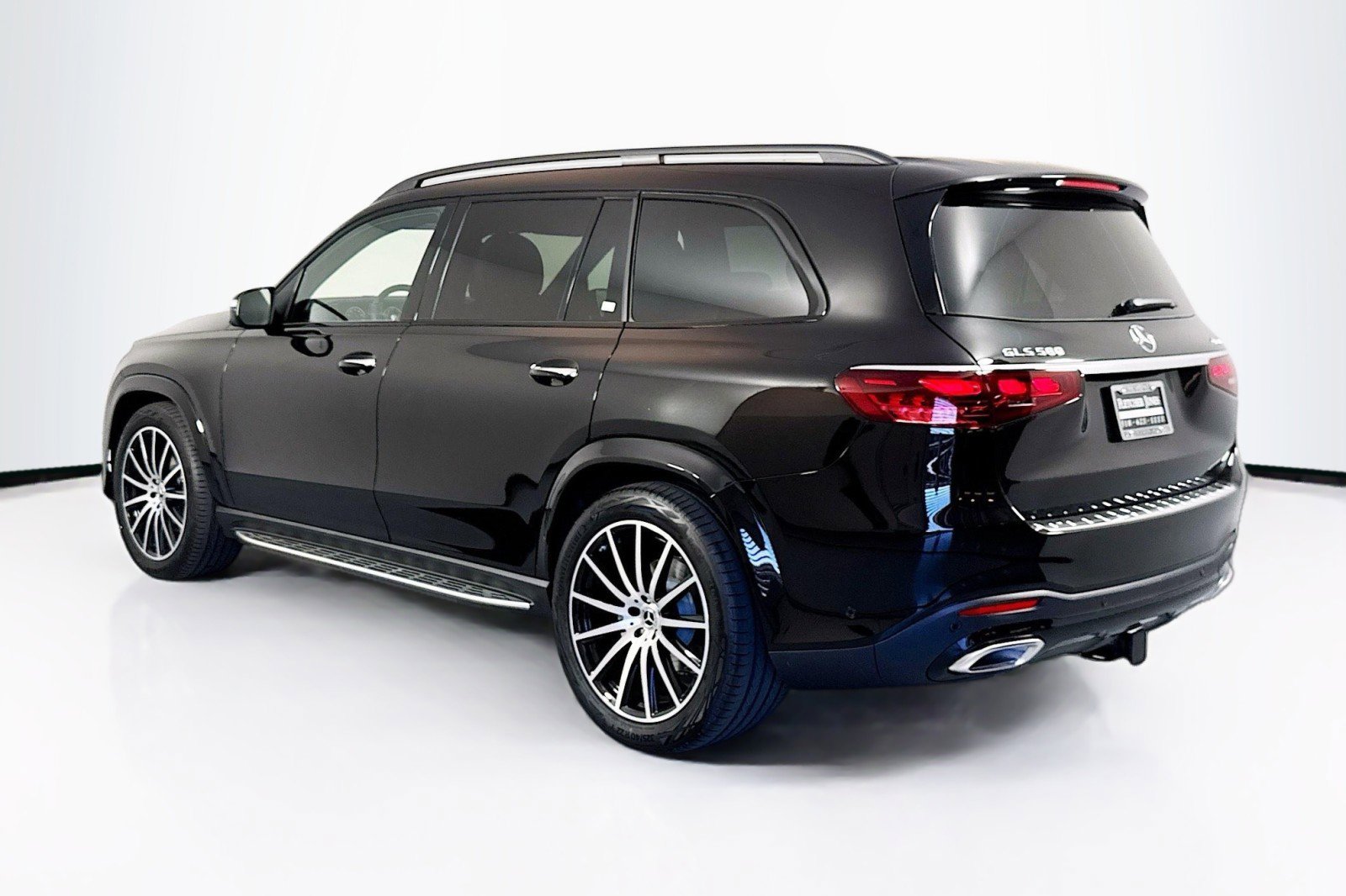 New 2025 Mercedes-Benz GLS 580 4MATIC image 7