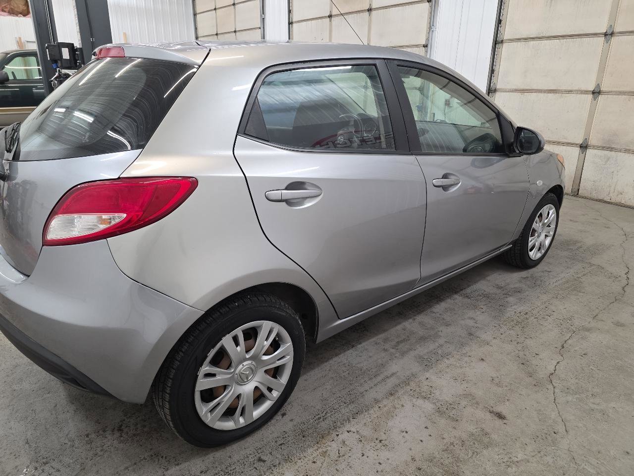 Used 2014 MAZDA MAZDA2 Sport image 18