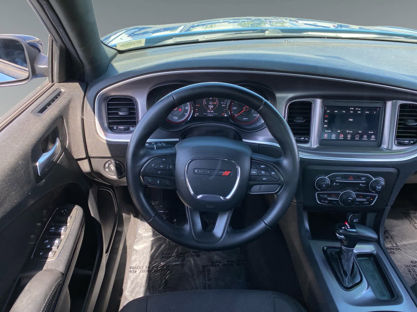 Used 2021 Dodge Charger SXT w/ Blacktop Package RWD image 12