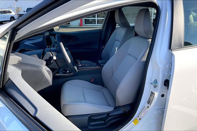 New 2026 Toyota Prius LE image 9