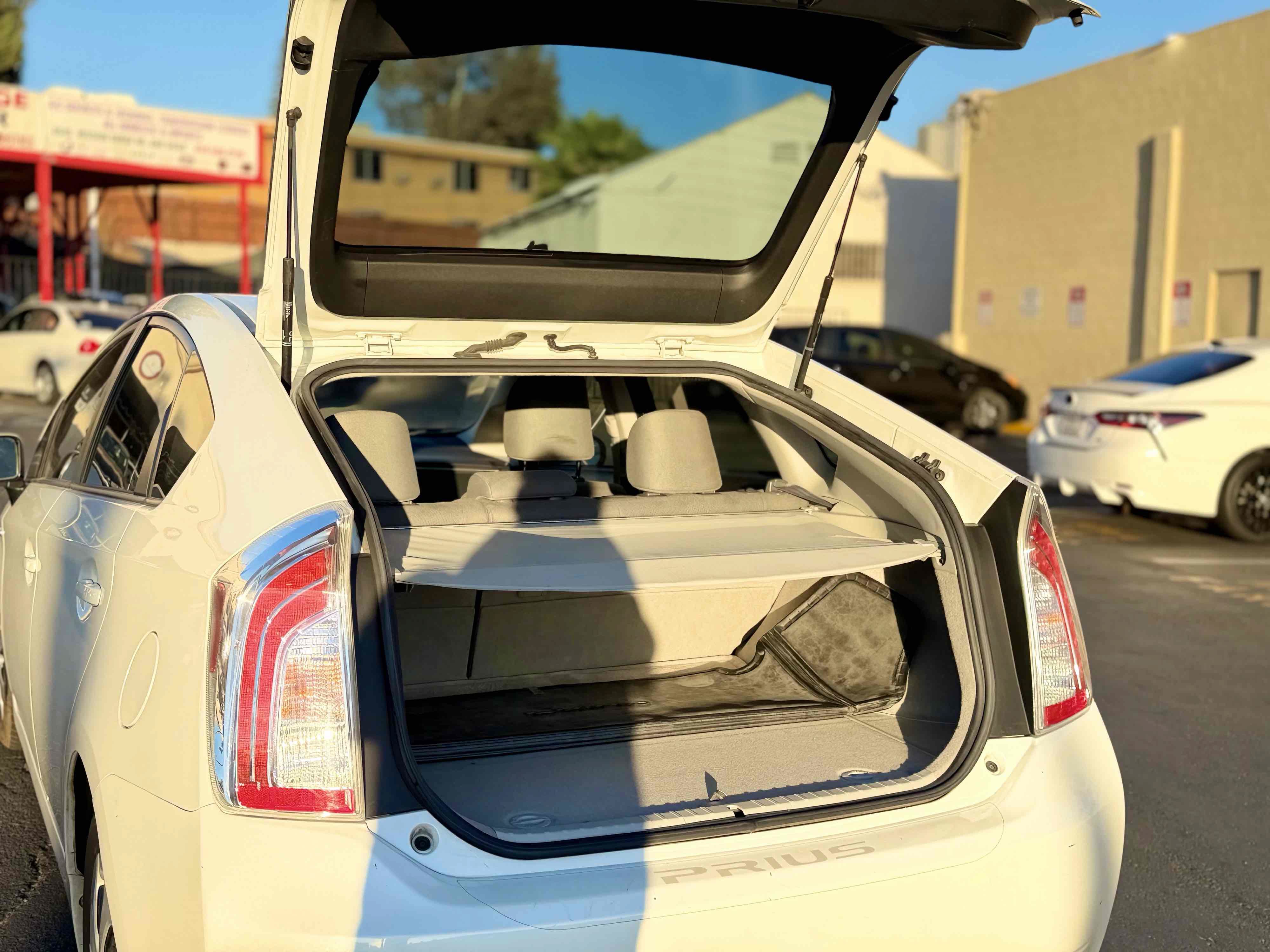 Used 2014 Toyota Prius Three FWD image 15