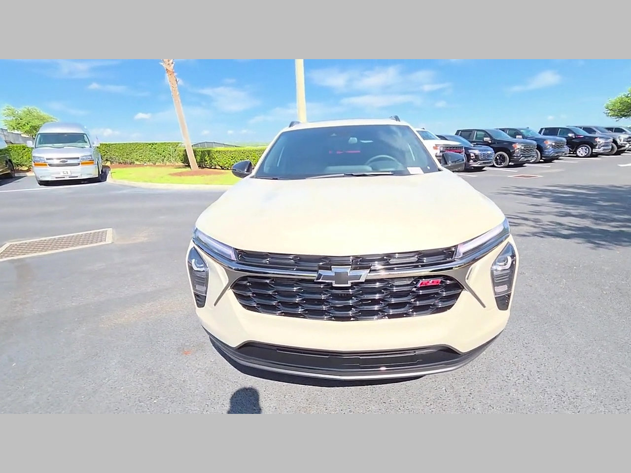 New 2026 Chevrolet Trax RS w/ Sunroof Package image 24