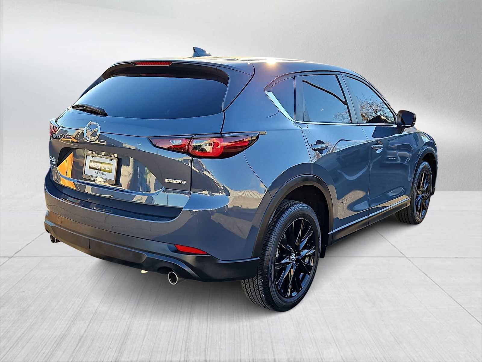 Used 2023 MAZDA CX-5 Carbon Edition image 8