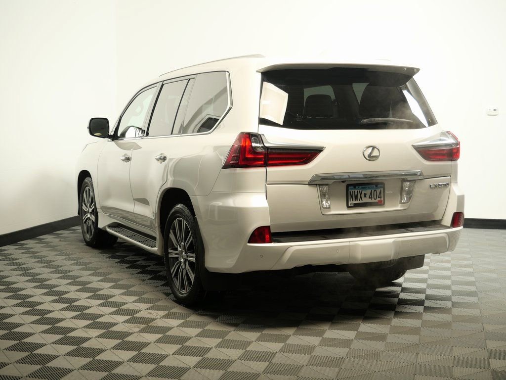 Used 2016 Lexus LX 570 4WD image 6