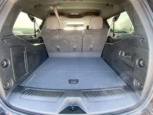 Used 2023 Chevrolet Suburban LT w/ LT Signature Plus Package image 12