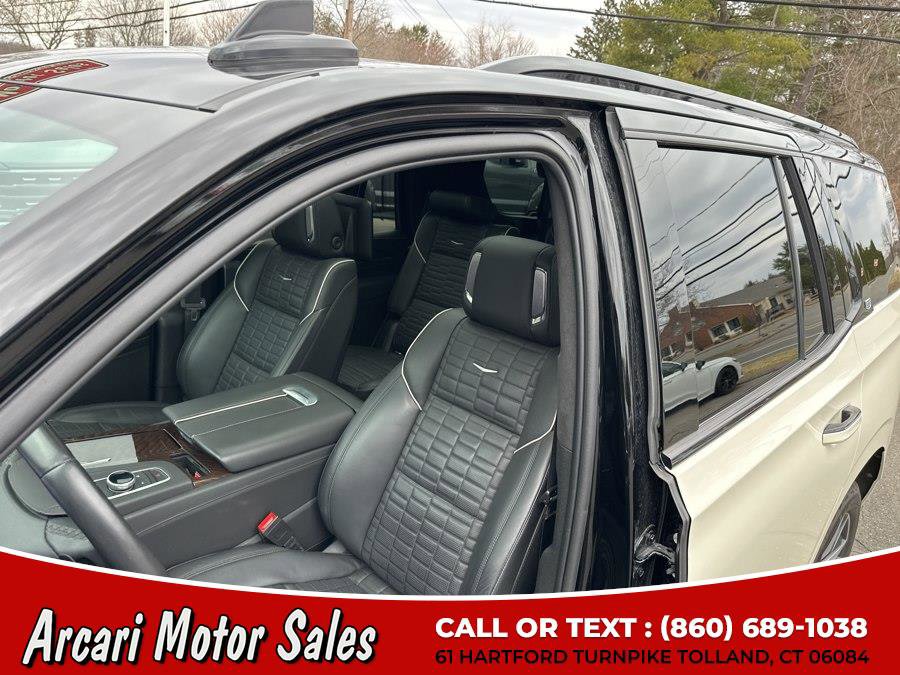 Used 2022 Cadillac Escalade Sport Platinum image 17