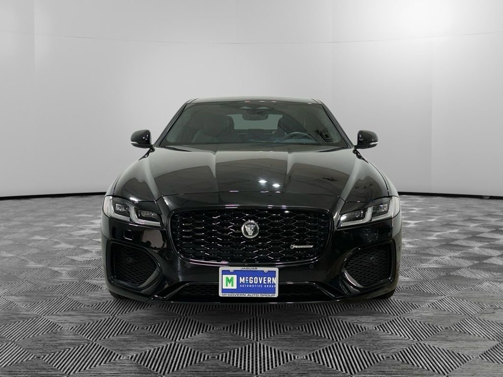 Used 2024 Jaguar XF R-Dynamic SE image 2
