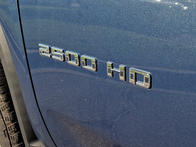 Used 2024 Chevrolet Silverado 2500 LT AWD/4WD image 12
