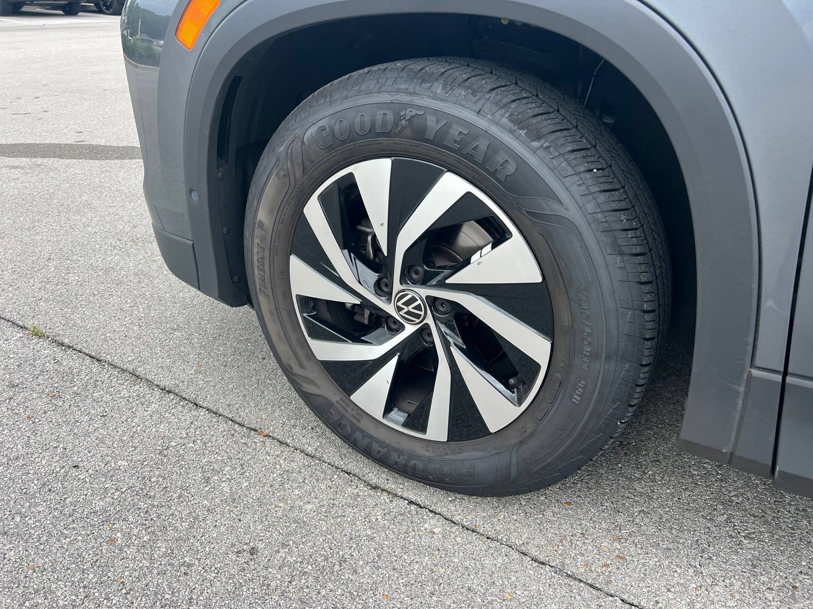 Certified 2026 Volkswagen Tiguan S FWD image 20
