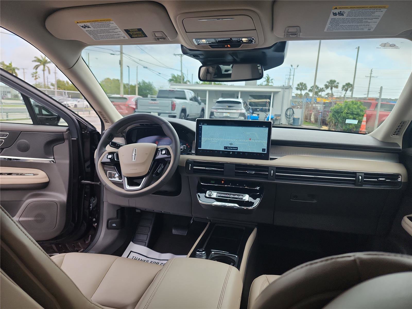 Used 2023 Lincoln Corsair FWD w/ Towing Package image 22