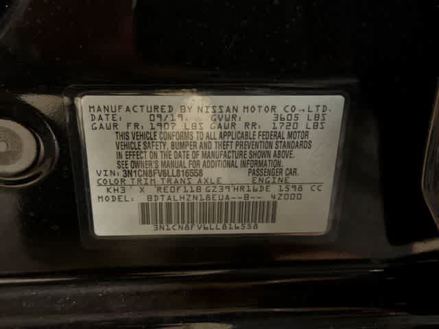 Used 2020 Nissan Versa SR FWD image 14