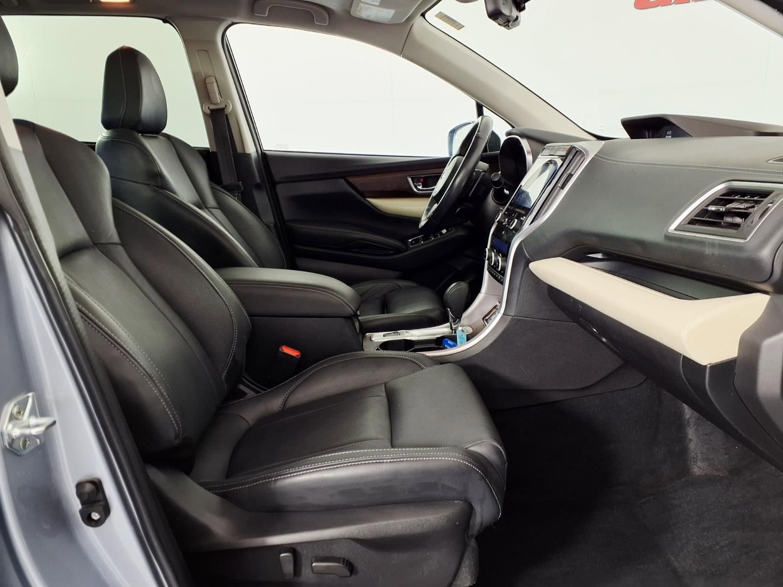 Used 2022 Subaru Ascent Touring image 14