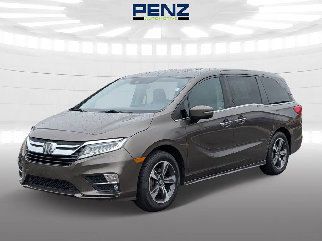 Used 2020 Honda Odyssey Touring image 3