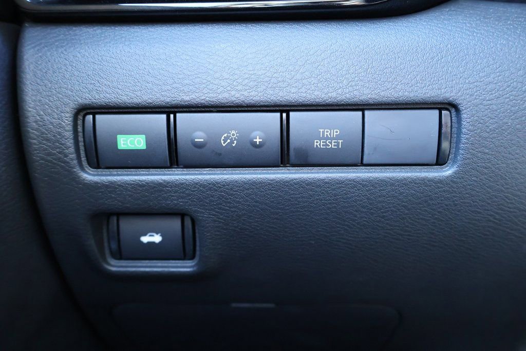 New 2025 Nissan Sentra SR w/ SR Premium Package image 16