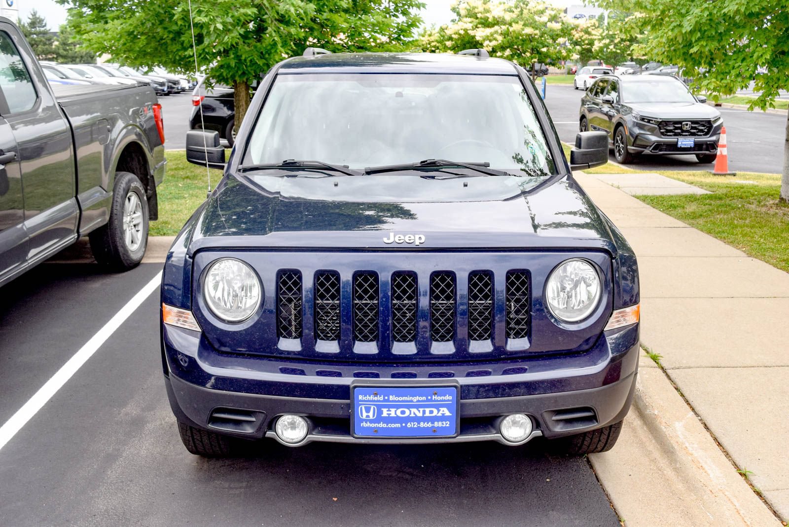 Used 2016 Jeep Patriot High Altitude AWD/4WD image 2