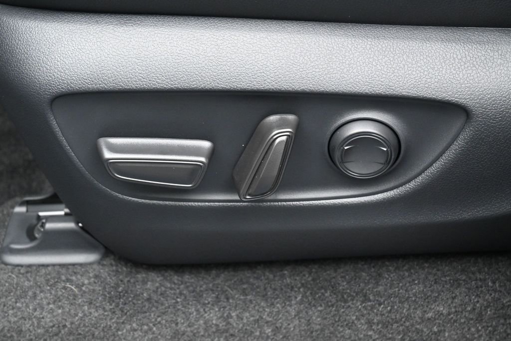 Certified 2026 Toyota Land Cruiser w/ Premium Package AWD/4WD image 10