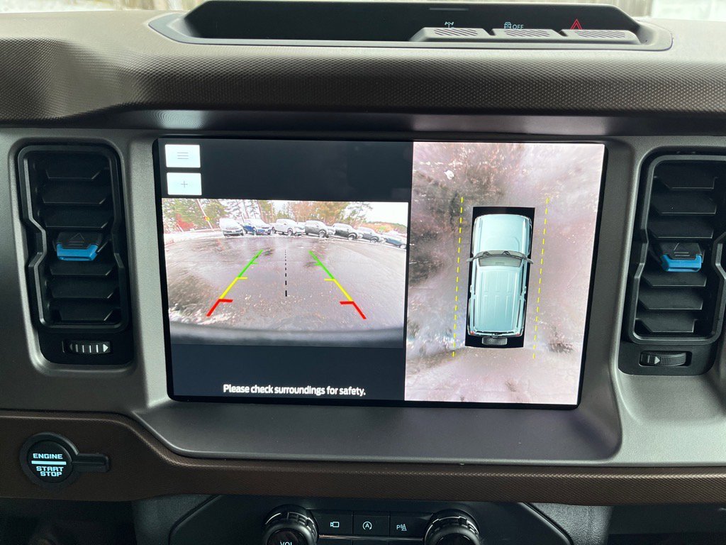 Used 2023 Ford Bronco Outer Banks image 24