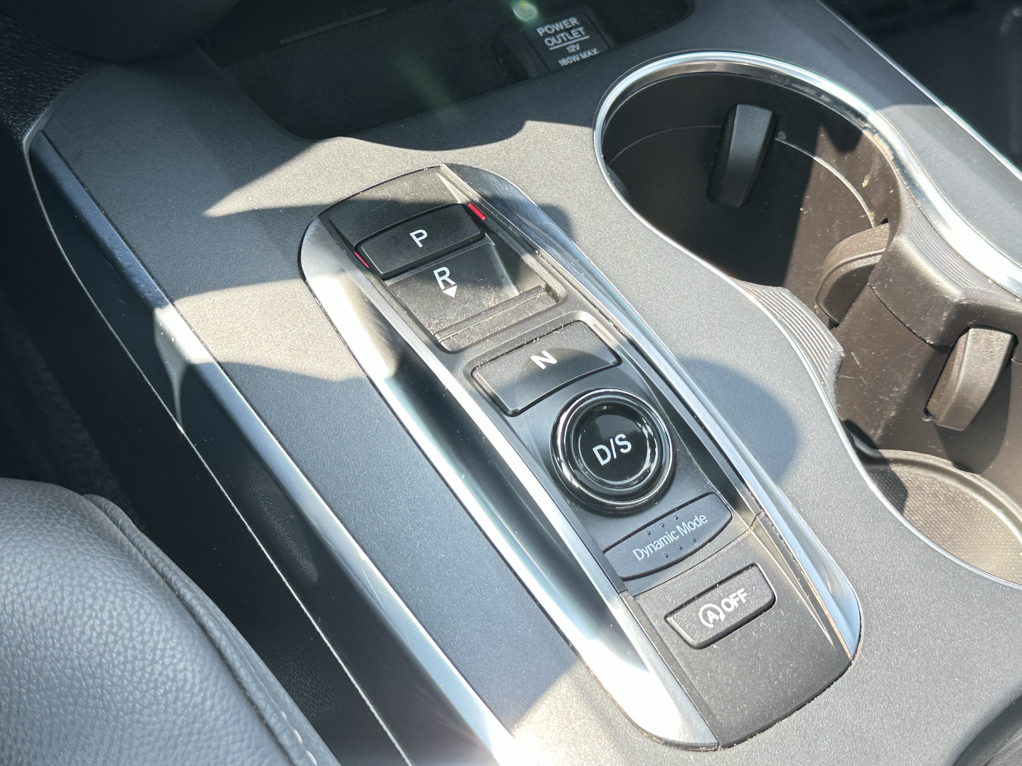 Used 2020 Acura MDX w/ Technology Package FWD image 34