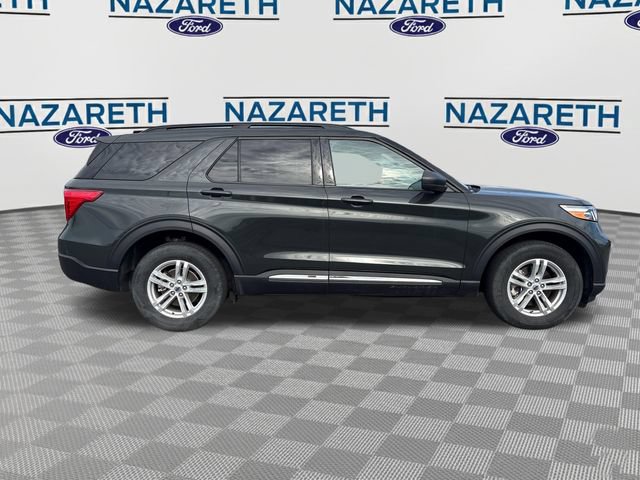 Used 2024 Ford Explorer XLT AWD/4WD image 8