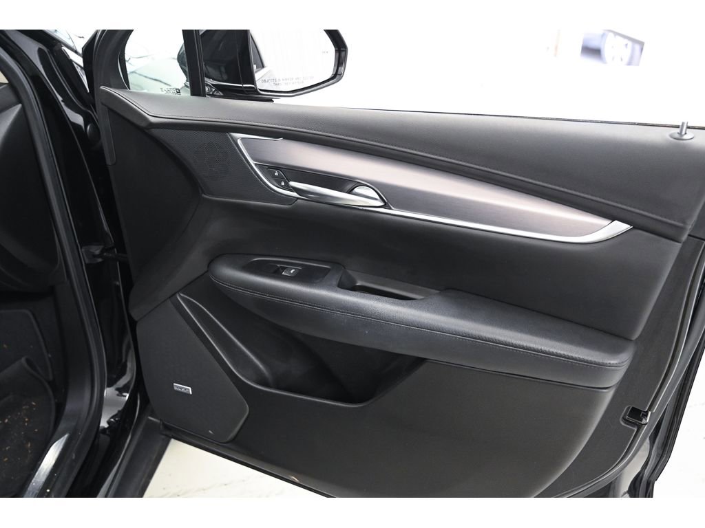 Used 2019 Cadillac XT5 Luxury image 16