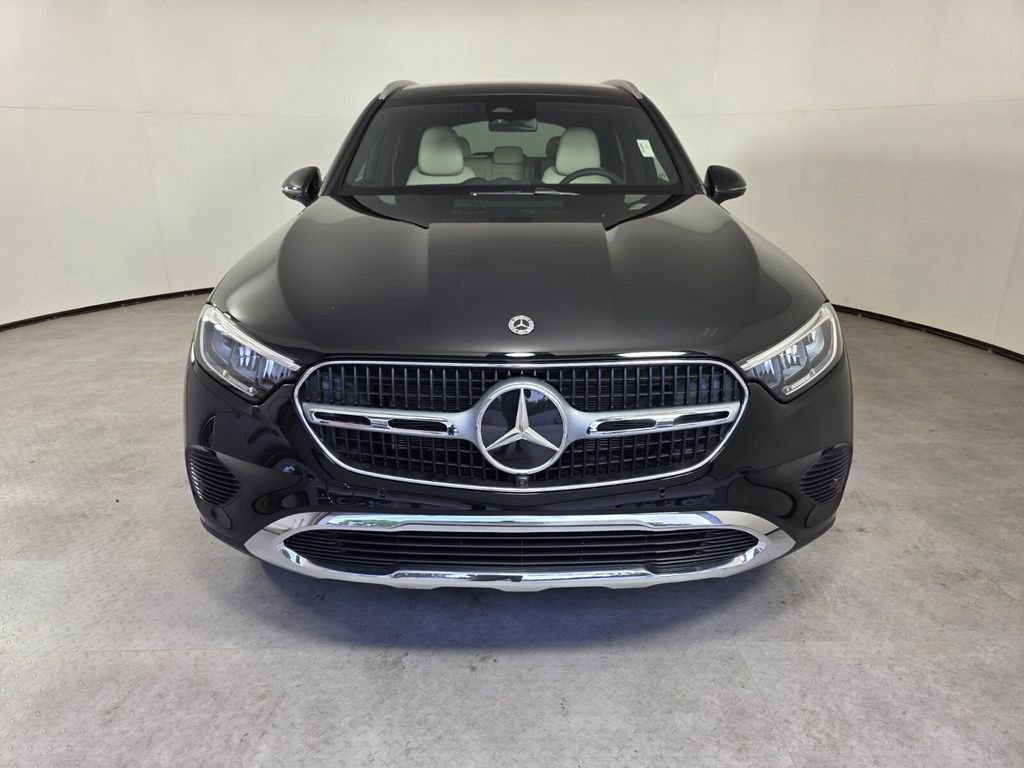 New 2026 Mercedes-Benz GLC 300 4MATIC image 2