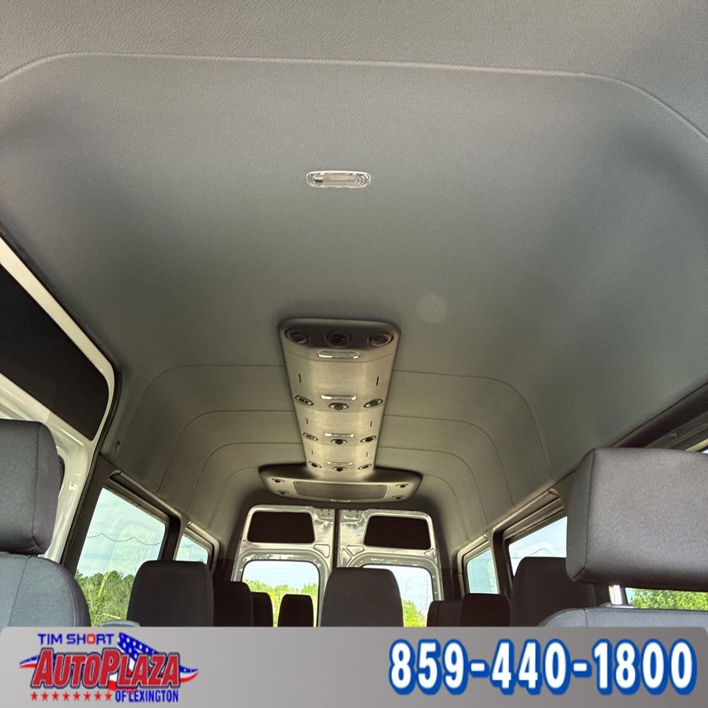 Used 2025 Mercedes-Benz Sprinter 2500 image 6